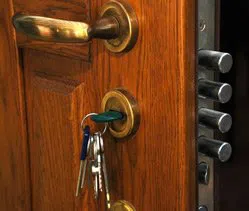 Town Center Locksmith Shop Piscataway, NJ 732-510-0792 - 6-Lock-Change